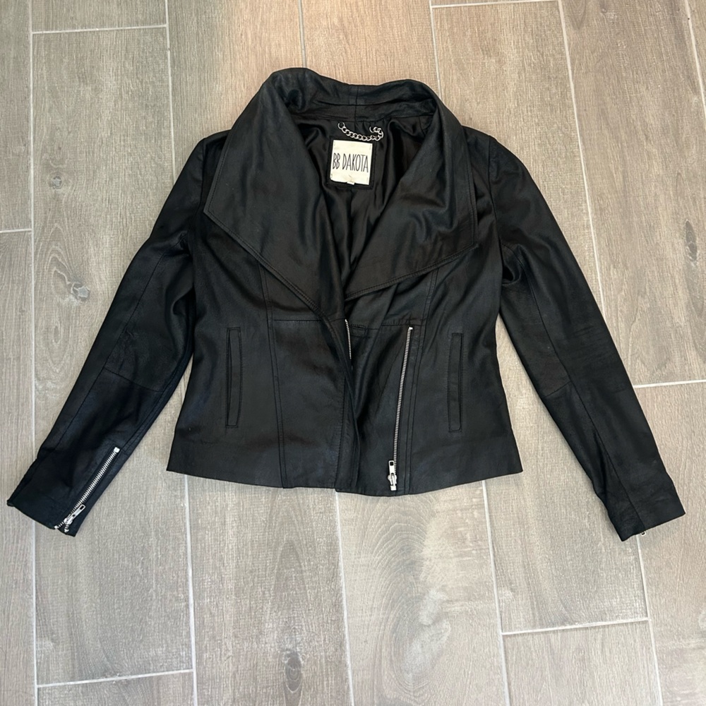 Leather jacket